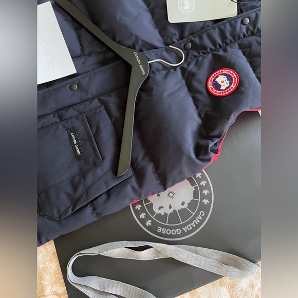 Canada Goose Men's Regeneration Freestyle Down Vest Limited Edition - Picture 14 of 14